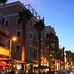 Amfiteatri Boutique 4*