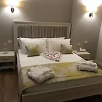 Amfiteatri Boutique Szálloda Durrës