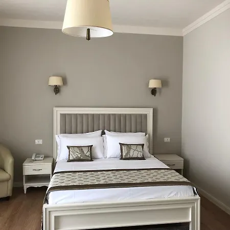 Amfiteatri Boutique Hotel
