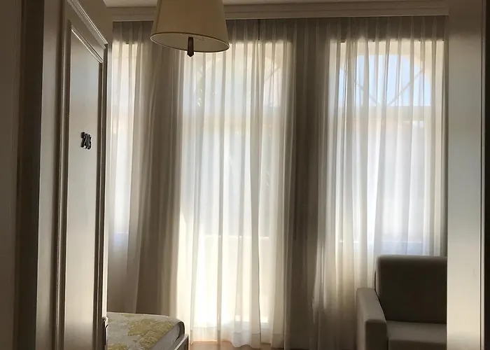 Amfiteatri Boutique 4* Durrës