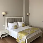 Hotel Amfiteatri Boutique 4*