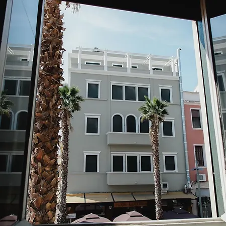 Amfiteatri Boutique Hotel